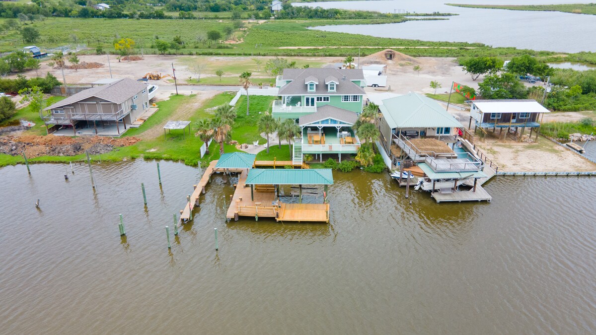 Escape Summer w/ Backyard, BBQ, Fishing & Crabbing - Photo 72